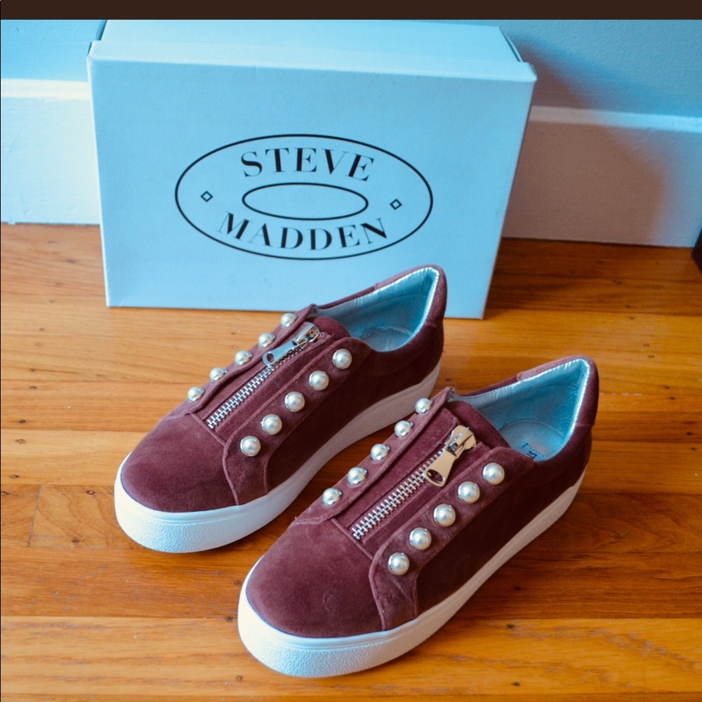STEVE MADDEN Embellished Shoes - Picture 6 of 8